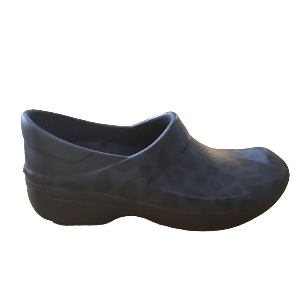 Crocs Clog Neria Pro Ll Leopard Print Work Clog S… - image 2